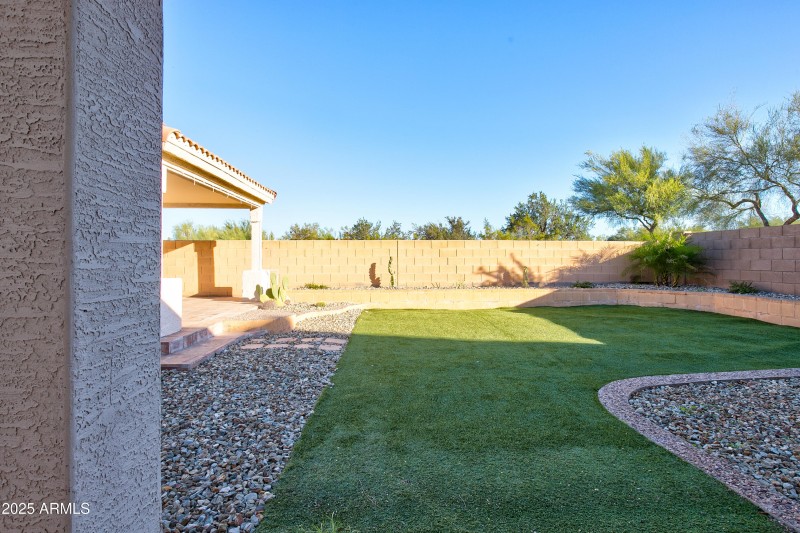 4402 E Creosote drive-30