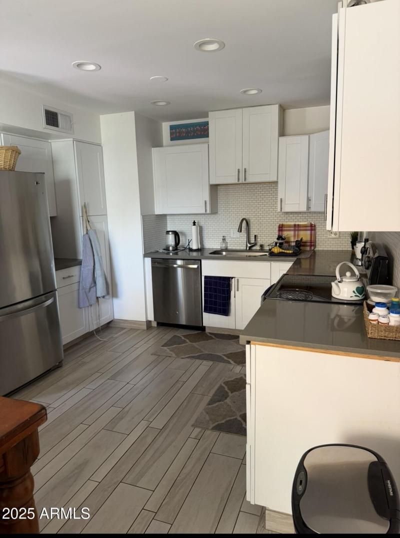 1012 E Highland Avenue