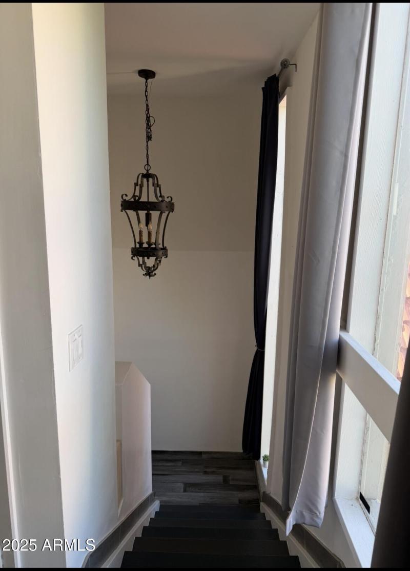 1012 E Highland Avenue