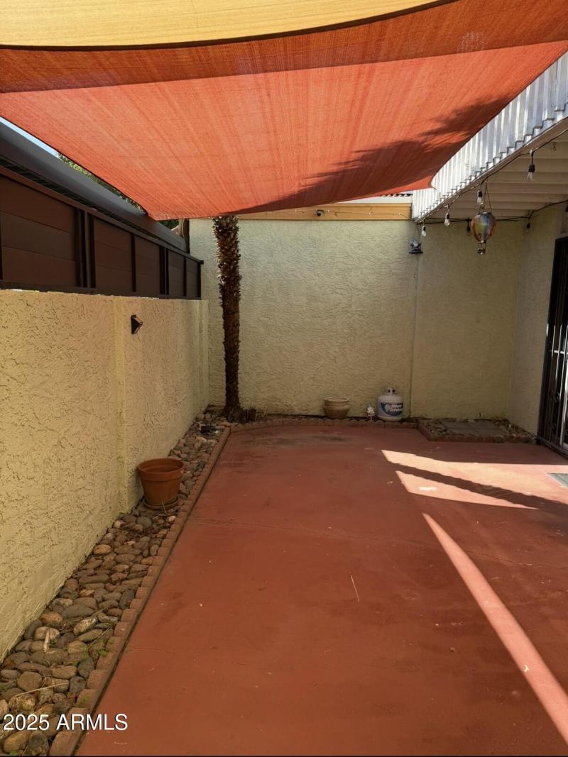 1012 E Highland Avenue