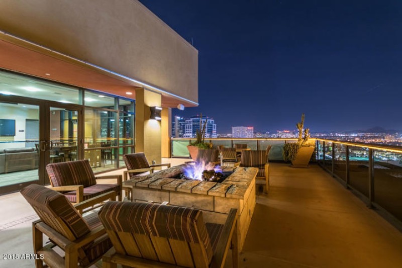 ROOF TOP FIRE PIT