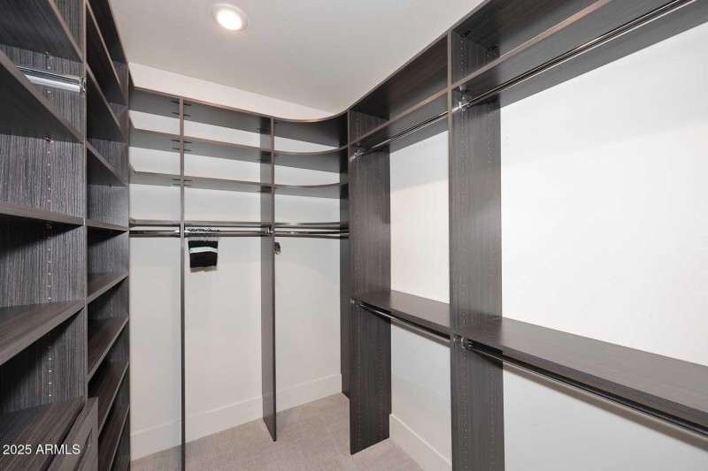 Primray Bedroom-Closet