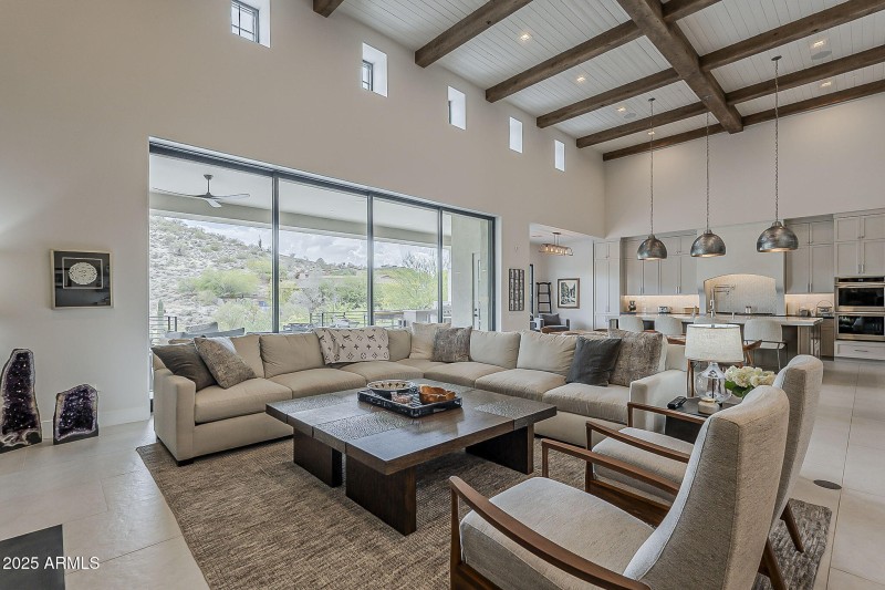 25-web-or-mls-Sunset Vista-15