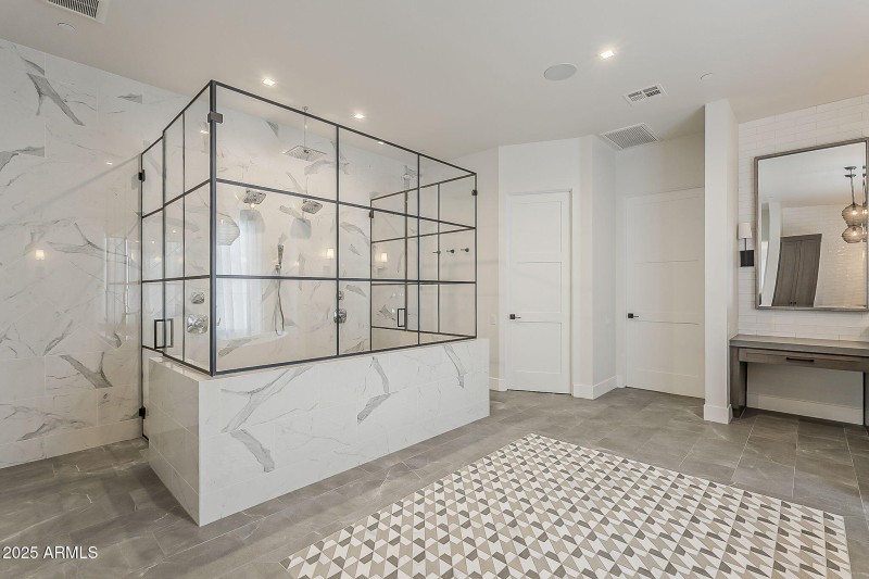 54-web-or-mls-Sunset Vista-44