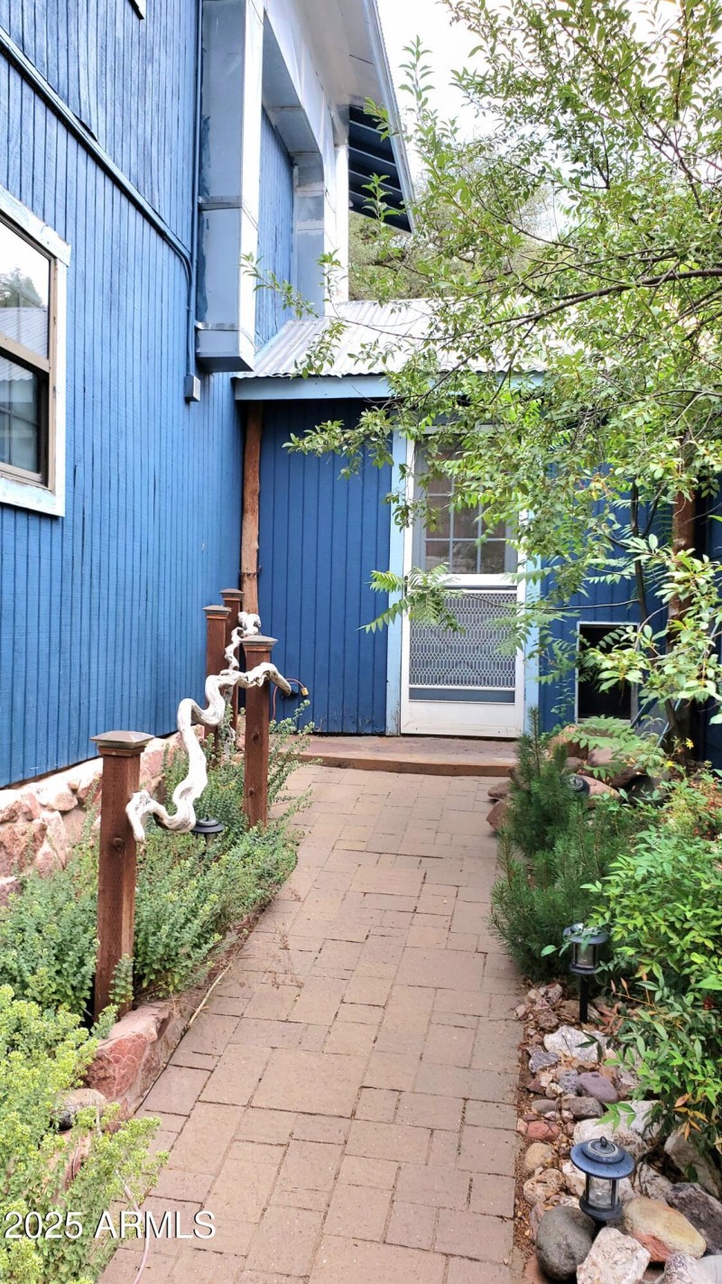 2-story Hm Side Door