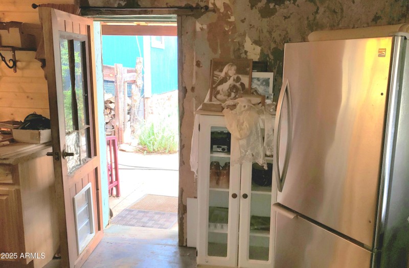 Adobe Rm Exit to 2-story Hm