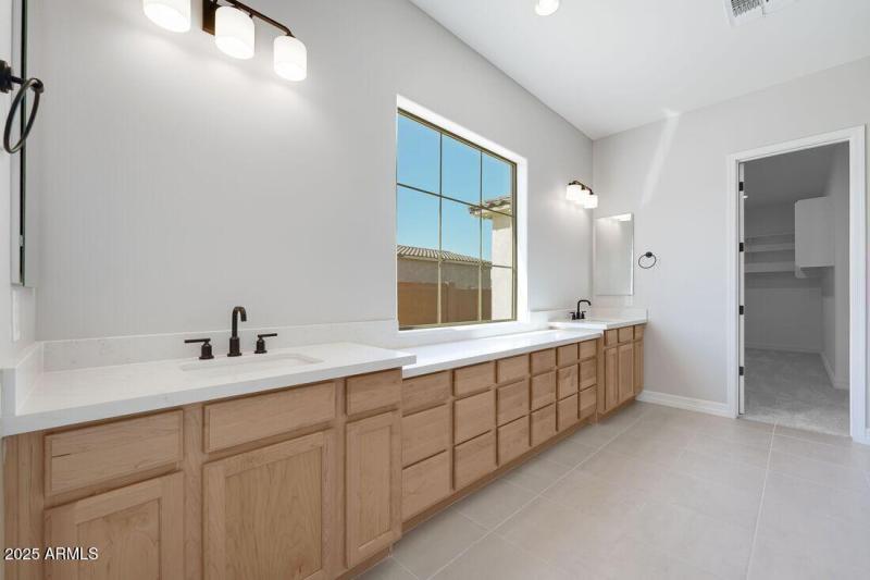 20479 E Calle De Flores ~ Ready Now!