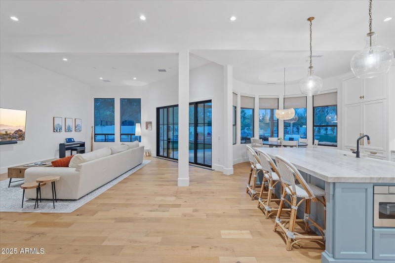 13-Family to Kitchen