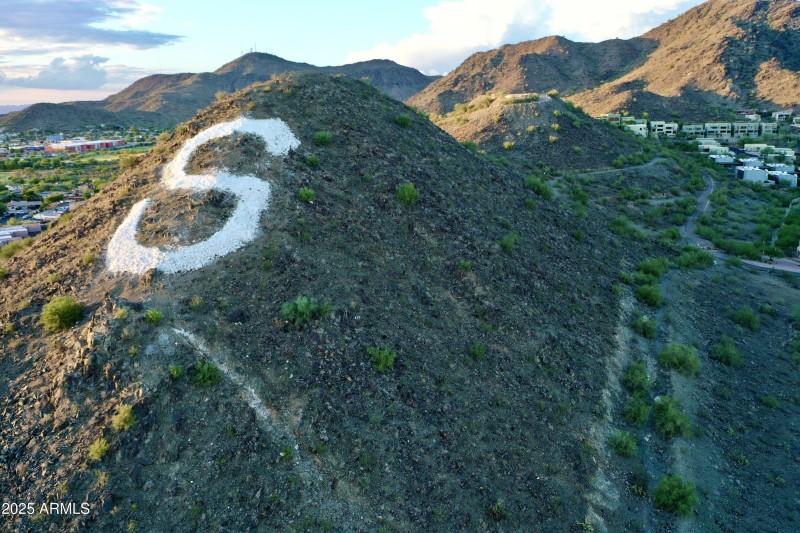 8394D52A5855CAC99F16B3689001A008