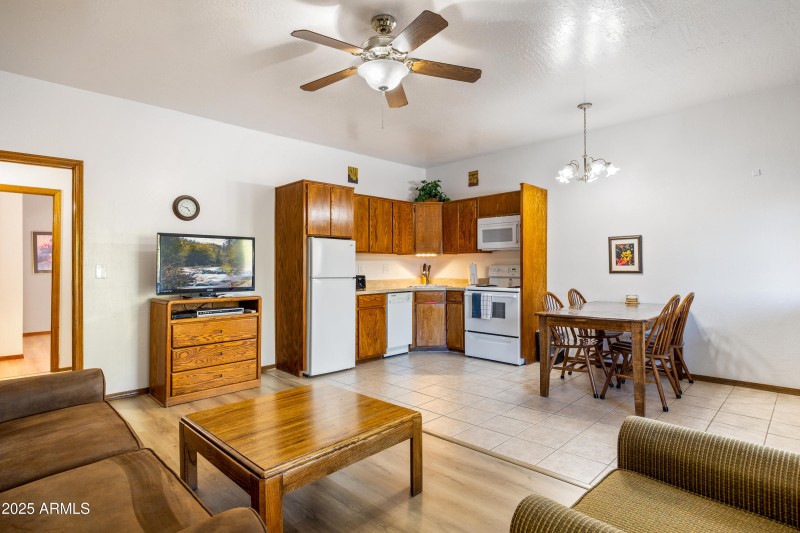 5892BuckSpringsRd-PinetopAZ-127