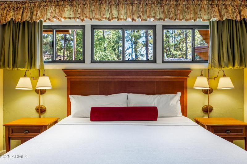 5892BuckSpringsRd-PinetopAZ-12