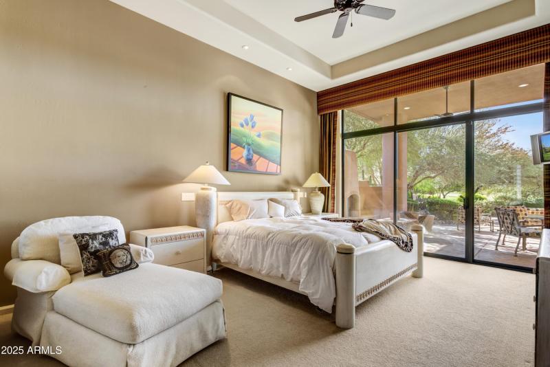 016_Primary Suite Retreat