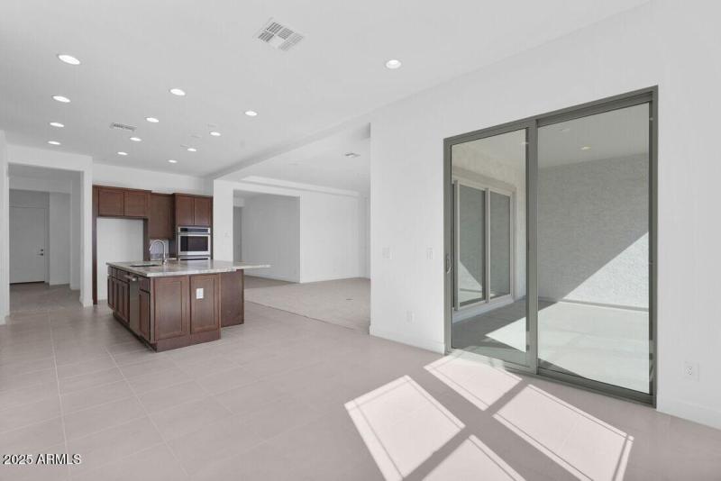 7639 W Remuda Drive ~ Ready Now!