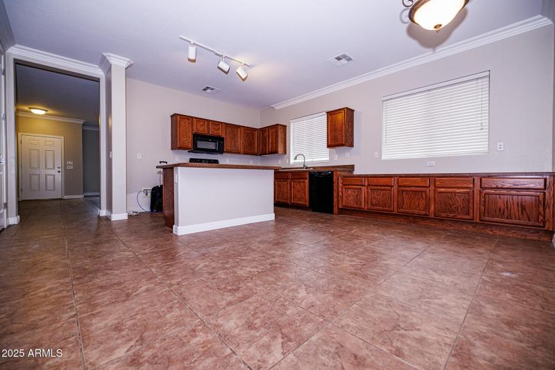 _03A1141-1200px-July 23, 2022