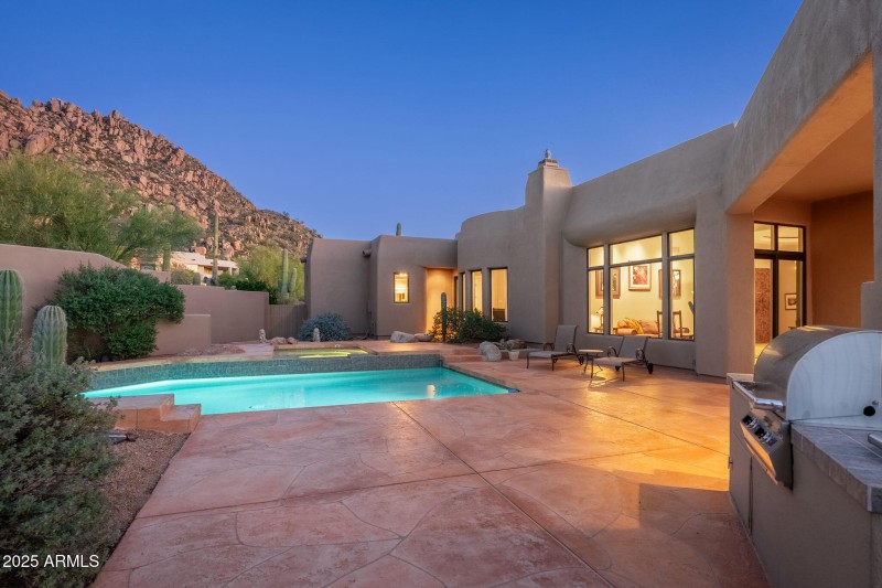 Serene Views to Troon Mountain