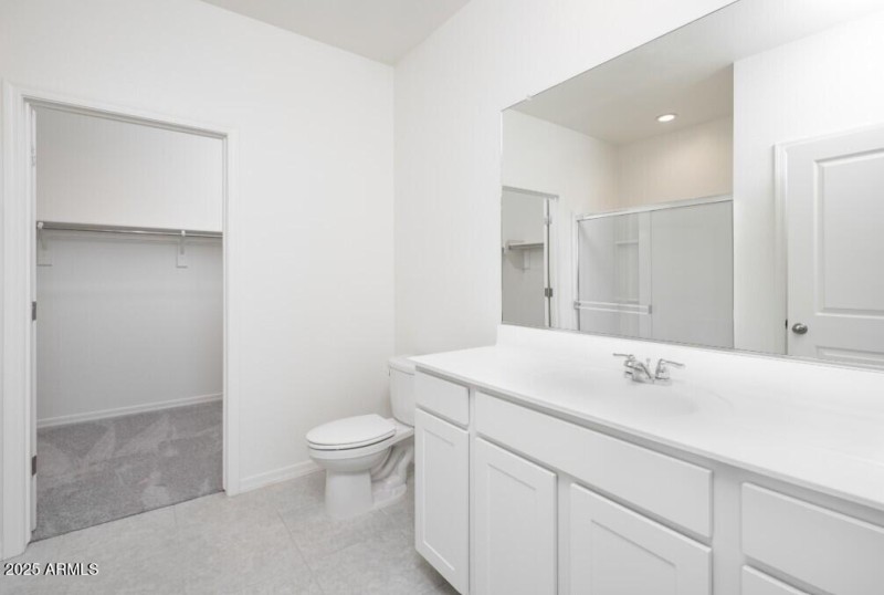 Moonbeam Primary Bath