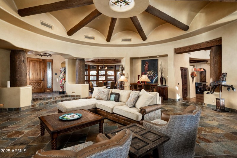 013-8681 E Artisan Pass -15