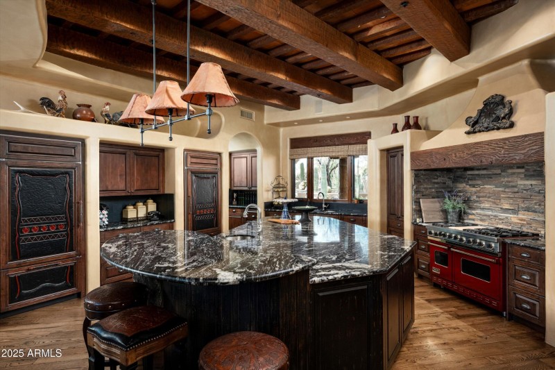 022-8681 E Artisan Pass -24