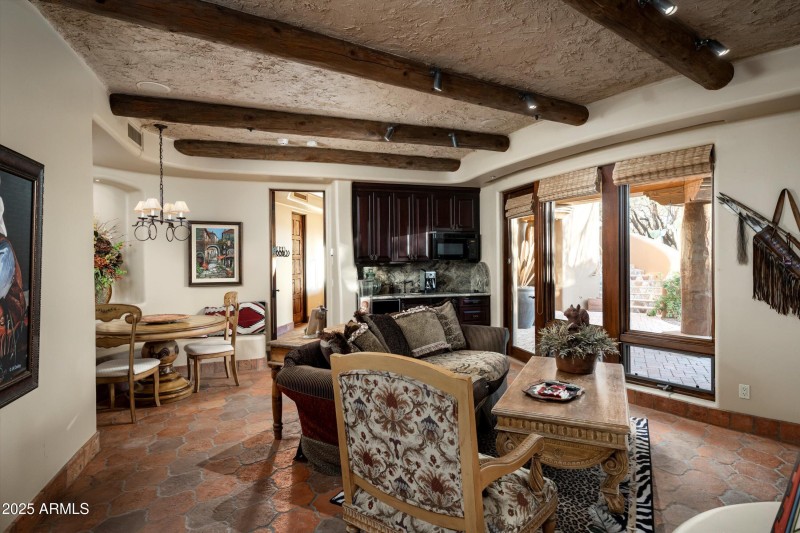 041-8681 E Artisan Pass -43