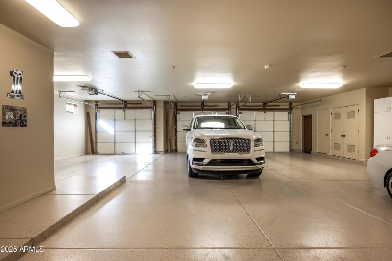 053-8681 E Artisan Pass -54