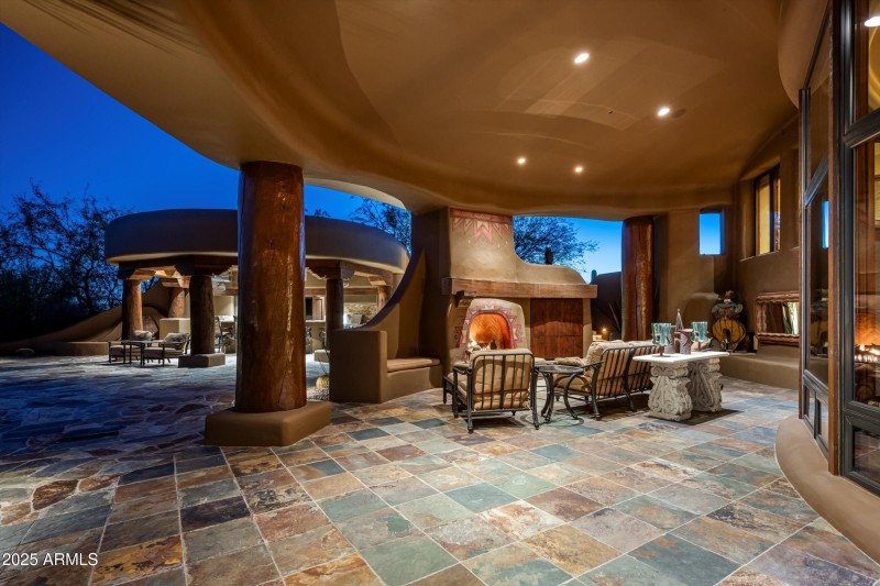 057-8681 E Artisan Pass -58