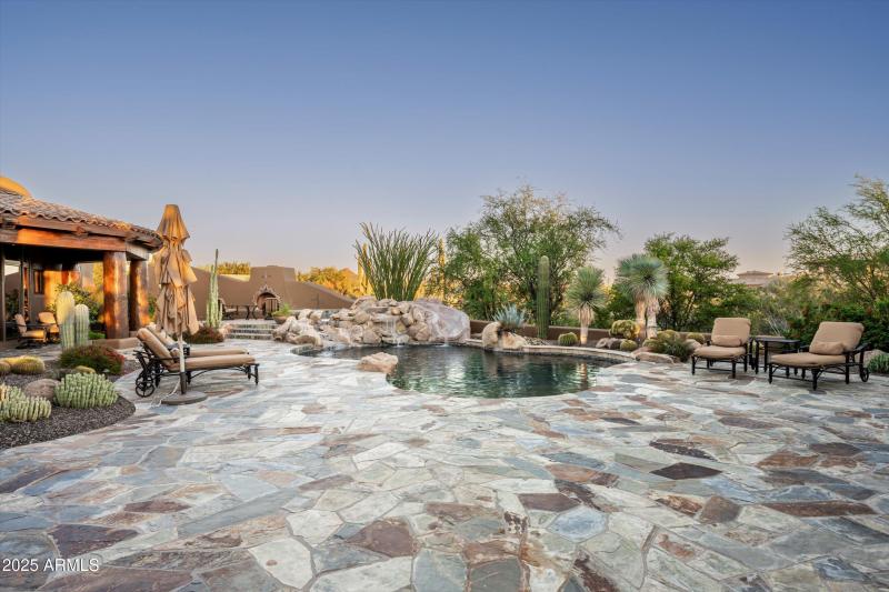 061-8681 E Artisan Pass -61