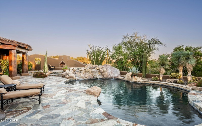 073-8681 E Artisan Pass -62