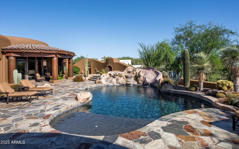 077-8681 E Artisan Pass -75