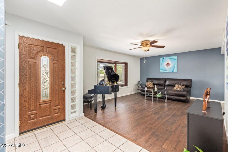 Montebello living room