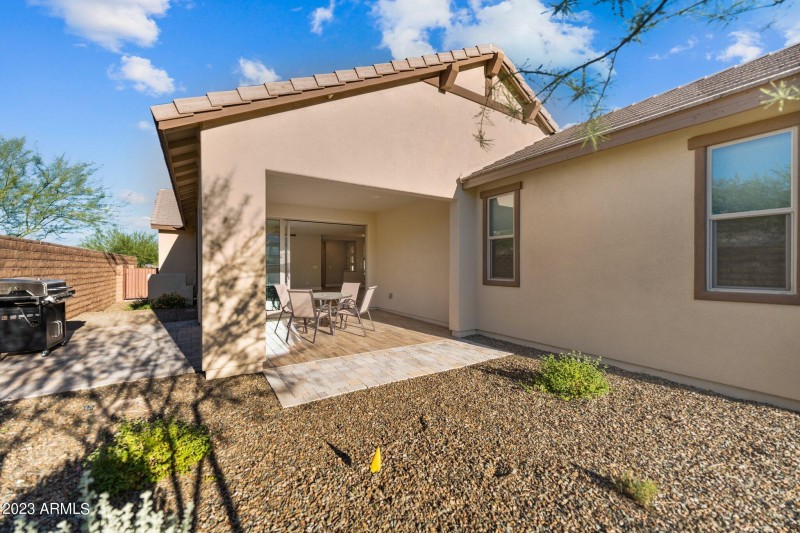 3200 Huckleberry Way