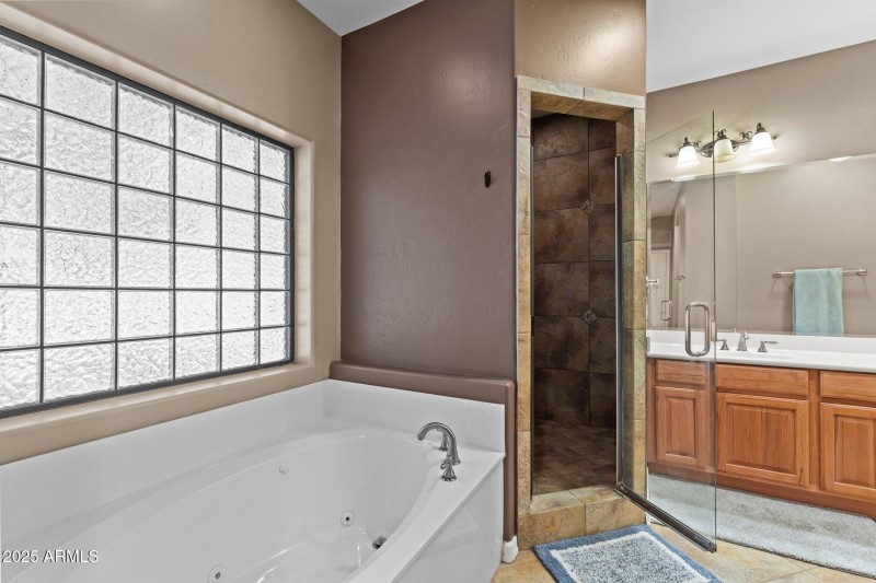 19-web-or-mls-DSC02310