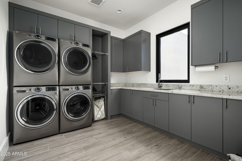 Large Laundry Room