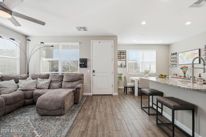 8-web-or-mls-008_ListerPros