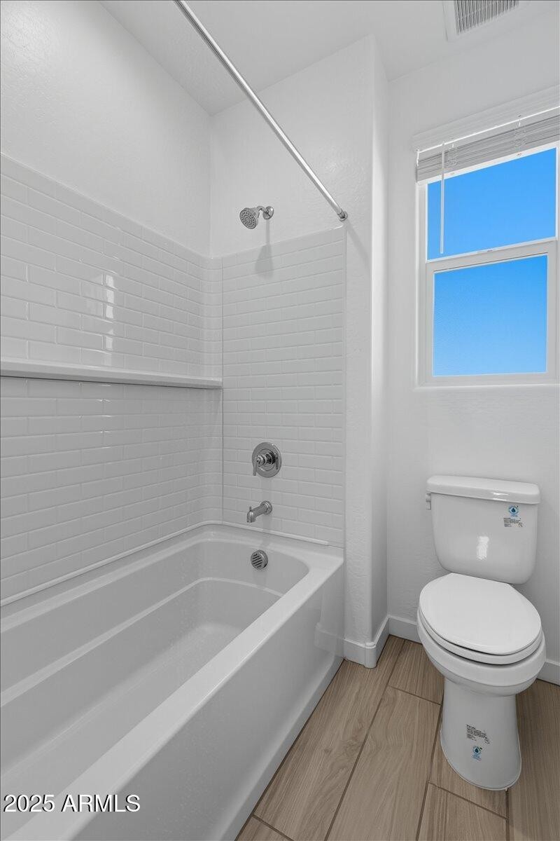 16-11940_Calle_De_Pompas15