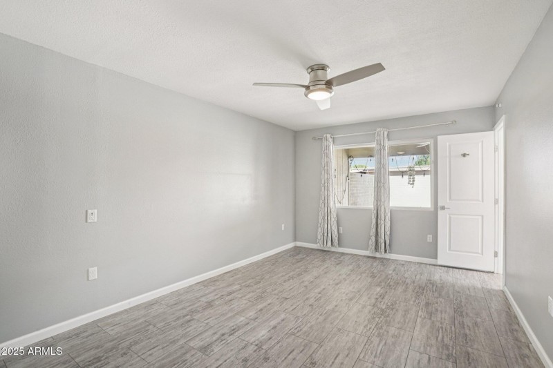 24-web-or-mls-W Forrester Dr-S1209-020