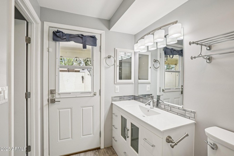 29-web-or-mls-W Forrester Dr-S1209-023