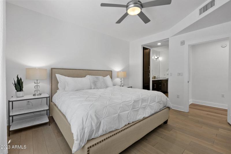 King Size Bed in Master Suite