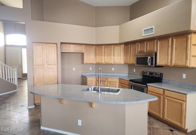 20221102222836826270000000-o