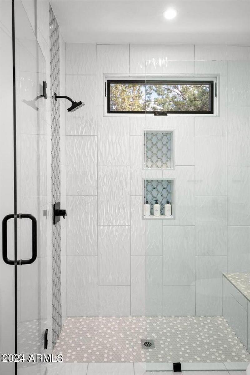 20231019224259717359000000-o