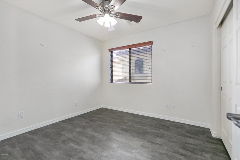 26313 N Babbling Brook - Interior-8