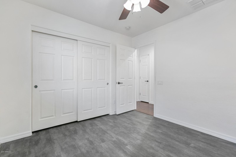 26313 N Babbling Brook - Interior-9