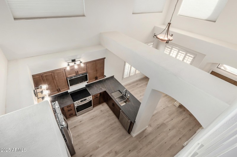 23 - Kitchen view from above