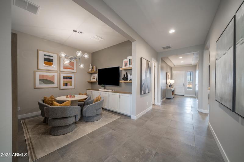 3830 S Gladiolus Circle