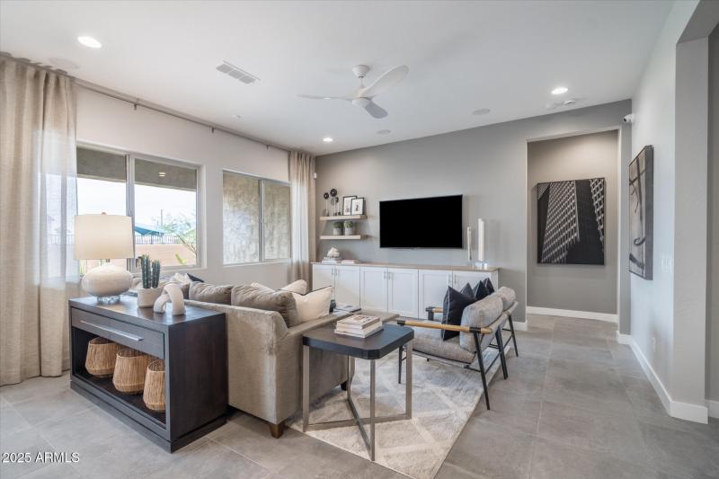 3830 S Gladiolus Circle