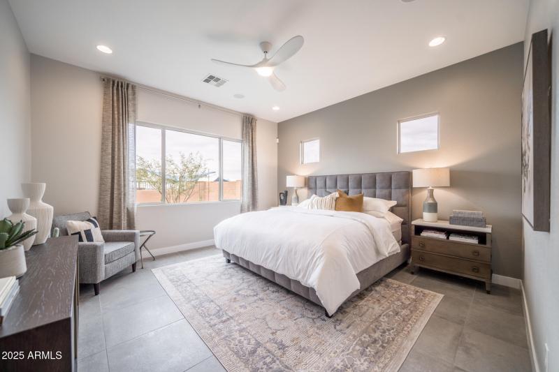 3830 S Gladiolus Circle