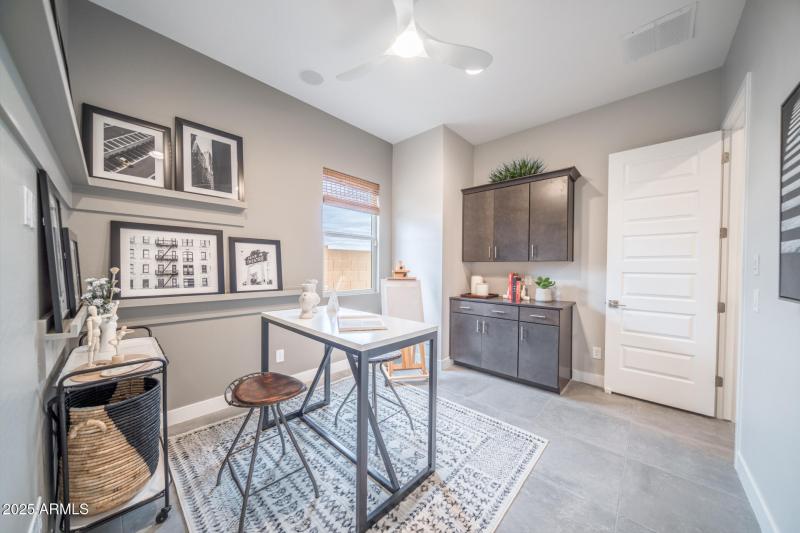 3830 S Gladiolus Circle