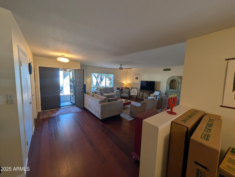 PXL_20251020_165814450