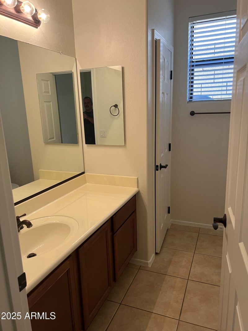 2nd bathroom