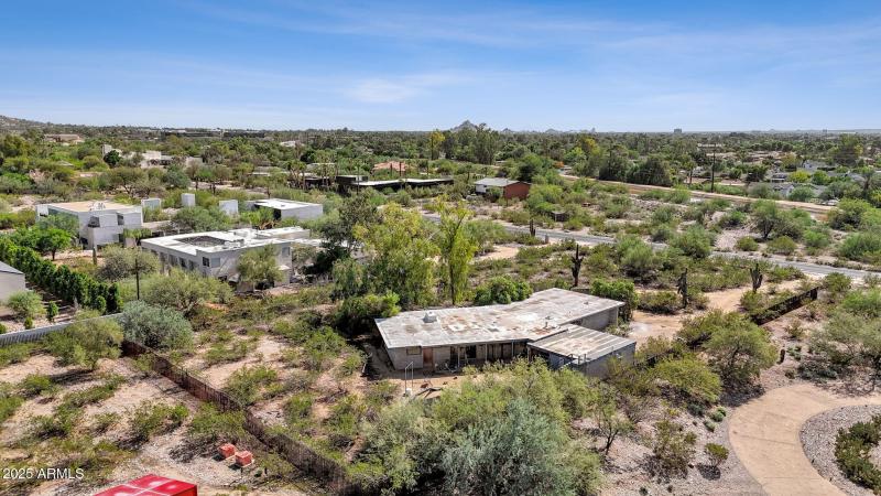 17-web-or-mls-3400-e-stanford-dr