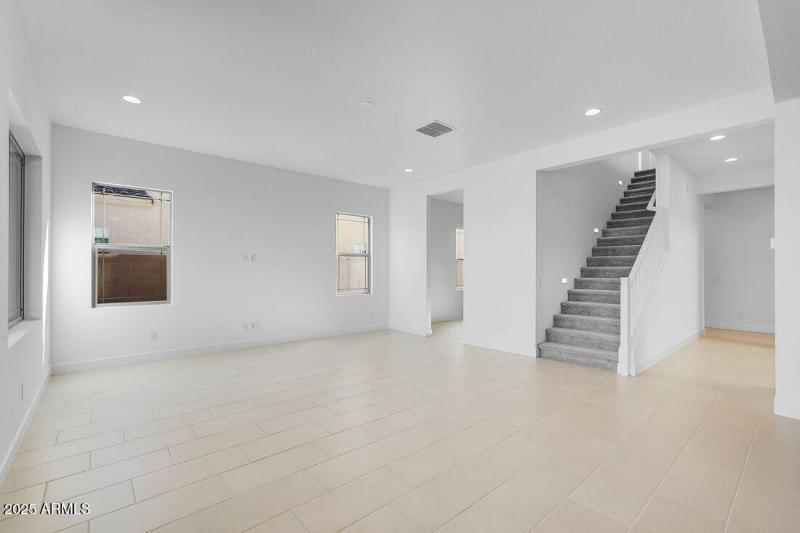 hj-az-phoenix-aloravita-south-discovery-